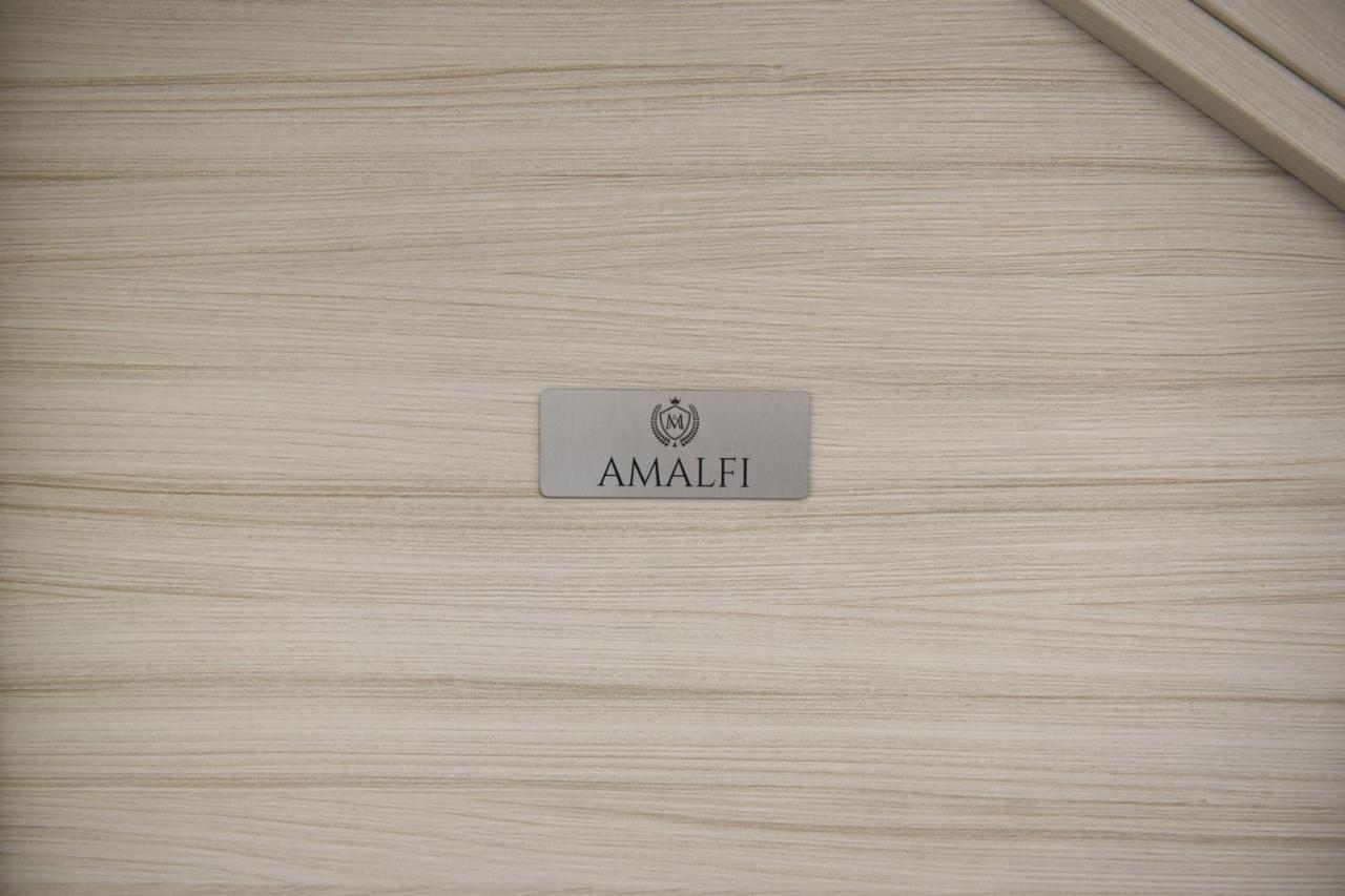 Montesantogroup Amalfi Room Napoli Bagian luar foto