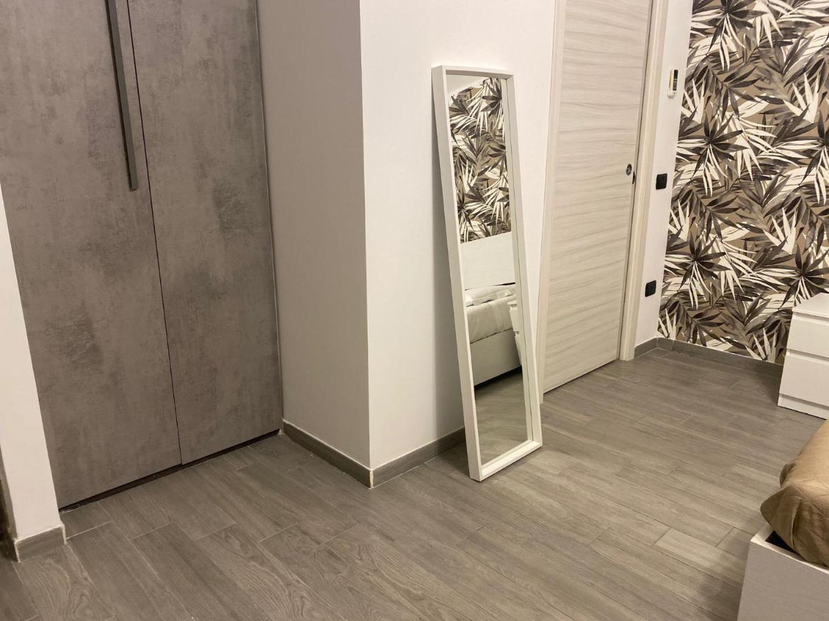 Montesantogroup Amalfi Room Napoli Bagian luar foto